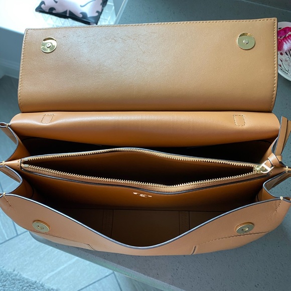 Tory Burch Bag - Picture 6 of 7